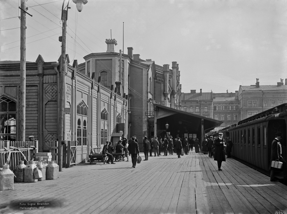 Helsingin vanha rautatieasema