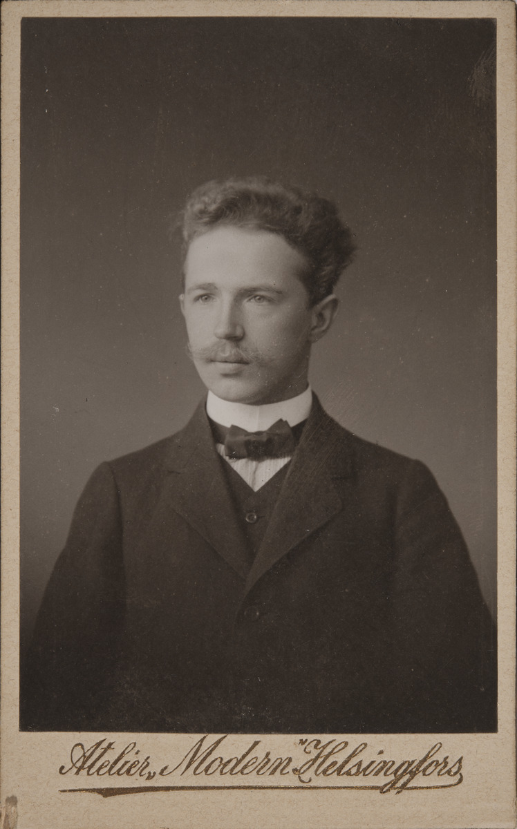 Eino Savia (ennen vuotta 1906 Sirén)