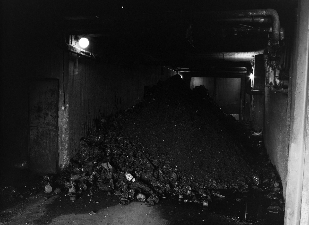 Kyläsaaren jätteenpolttolaitos, tuhkamonttu