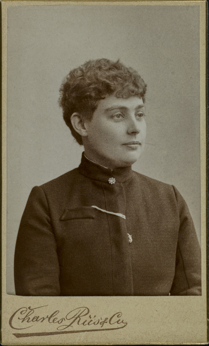 Opettaja Vera Hjelt (1857 - 1947)